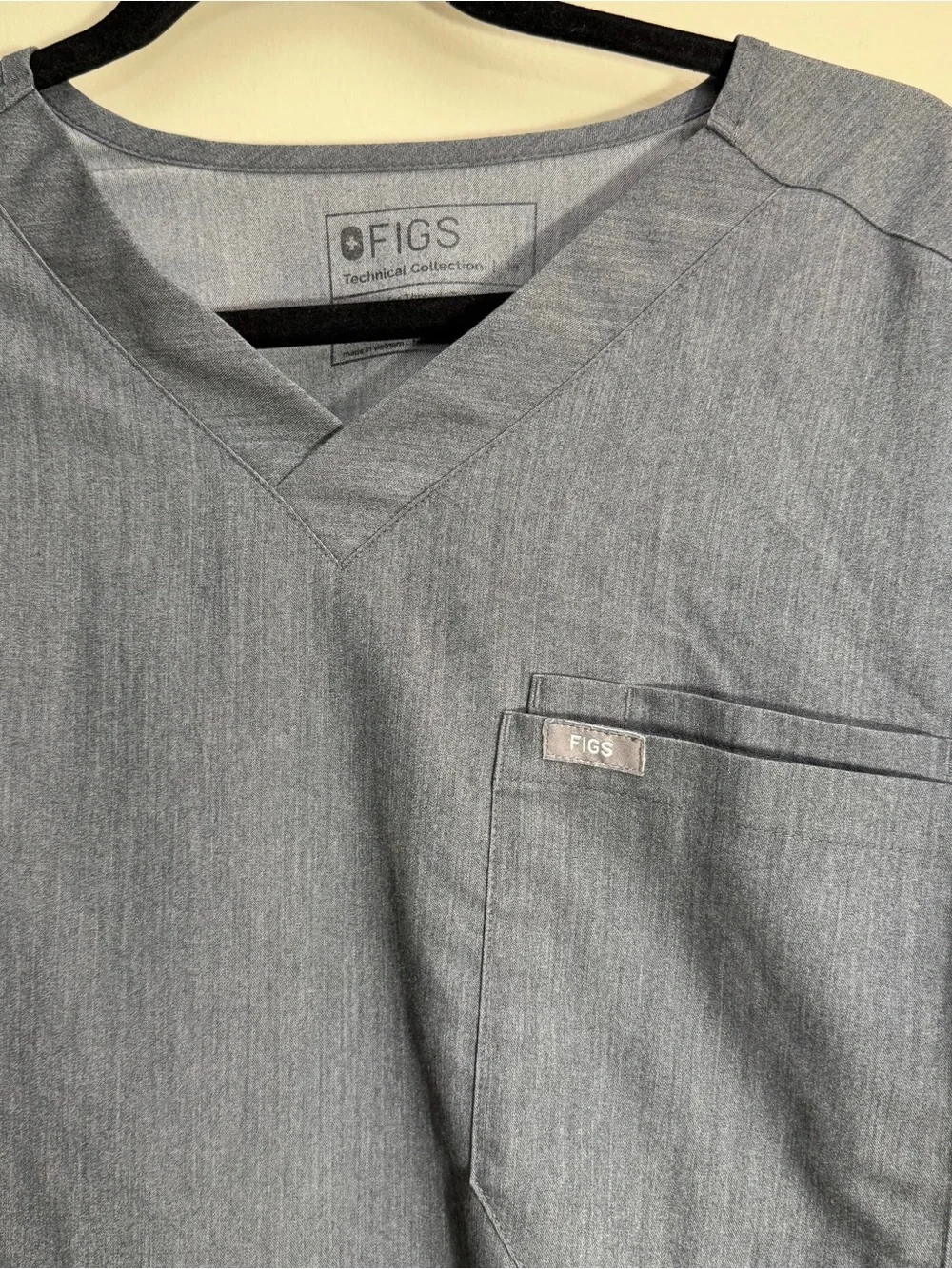 FIGS Heathered Blue V-Neck‎ Scrub Top